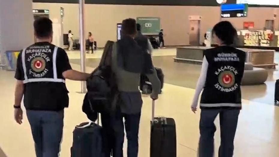 İstanbul Havalimanı’nda Dev Operasyonla 34,4 Kilo Kokain Ele Geçirildi