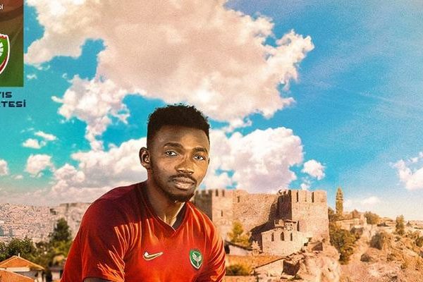 Amedsport’dan “Türk bayrağı” beyanı! Oyun gündem olmadan önce cevap suçlamalara geldi –