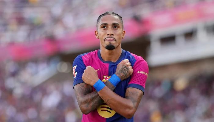 Barcelona, Raphinha’nın sözleşmesini 2028’e kadar uzattı –