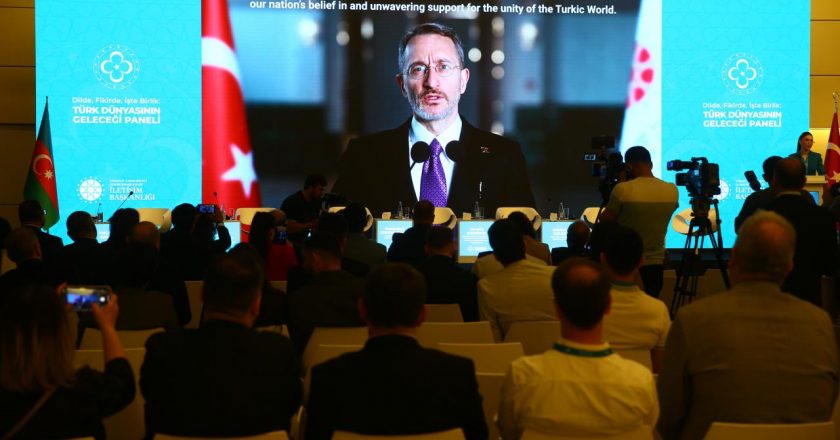 Bakü’de “Türk Dünyasının Geleceği” paneli