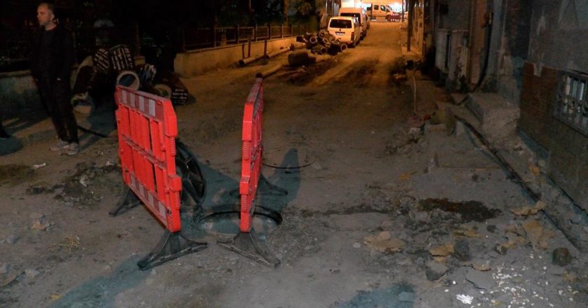 İstanbul’un Tombino’sunda Patlama: Trafiğe Kapalı Yol