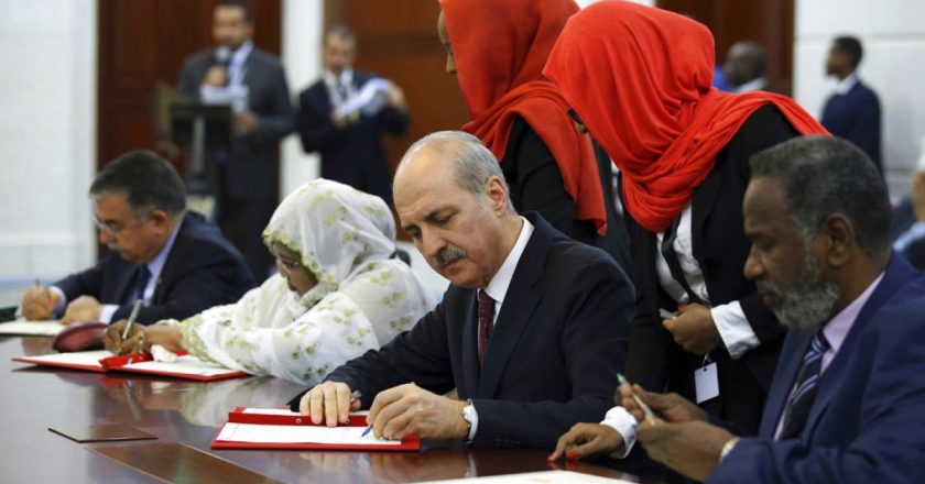 Numan Kurtulmuş yeniden TBMM Başkanı seçildi