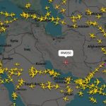 Yolcu uçağı Tahran hava sahasından tek başına geçti: Nefesler tutuldu, binlerce kişi canlı izledi