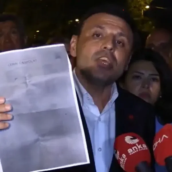 İfadesi sona erdi… Özgür Çelik’ten ilk açıklama: ‘Tutuklu şahsın ifadeleri çelişkili’ – Son Dakika Siyaset Haberleri