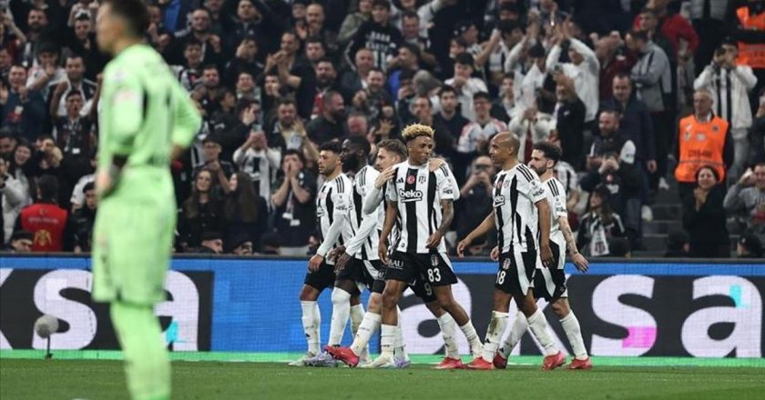 Beşiktaş’ta Gedson sonrası bir ayrılık daha: En Büyük Beşiktaş diyerek veda etti