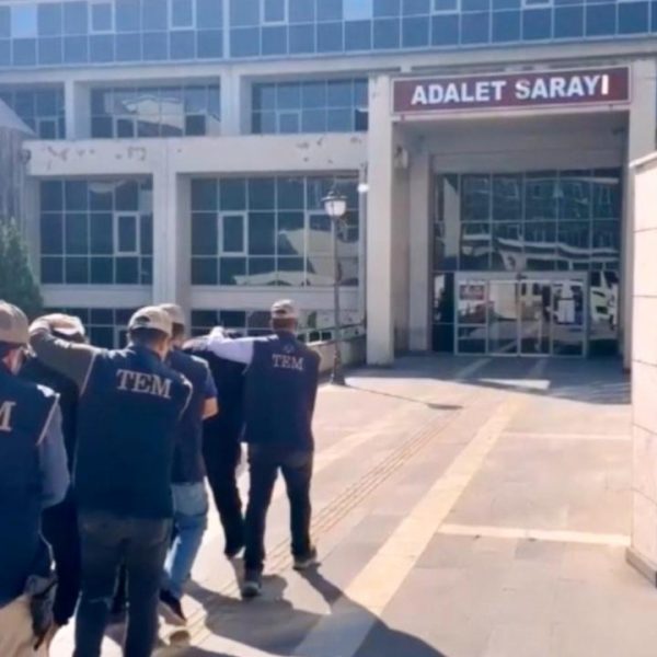 FETÖ’nün güncel finans yapılanmasına operasyon: 16 gözaltı kararı