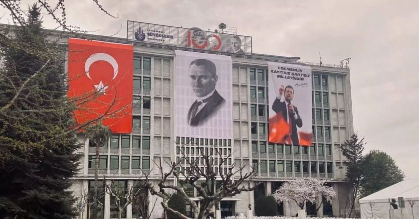 İBB soruşturması: 5 kişi daha tutuklandı, 20 kişi adli kontrolle serbest