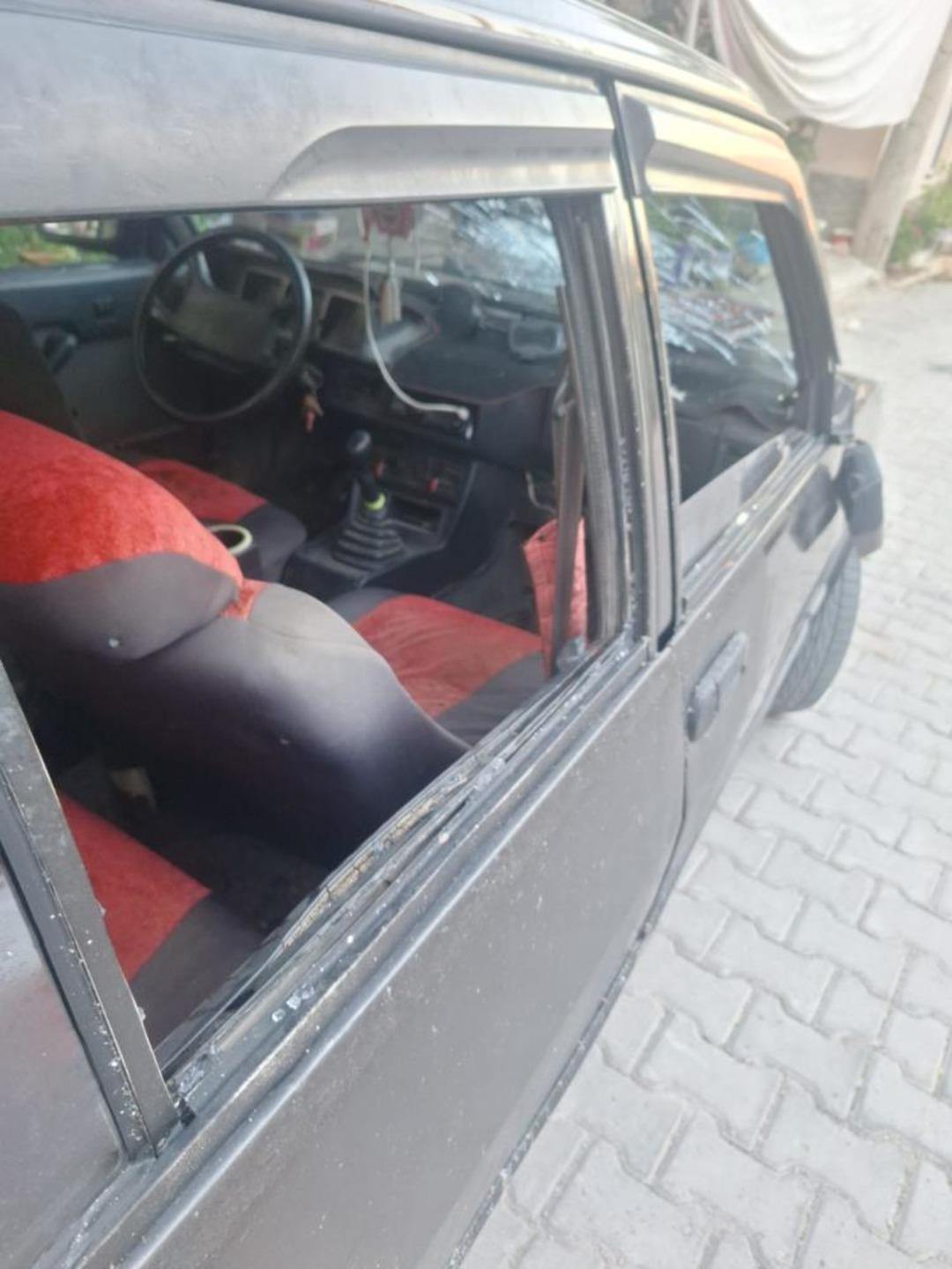 Bıçak ve silahlı saldırıya uğrayan iki arkadaş ciddi şekilde yaralandı 2