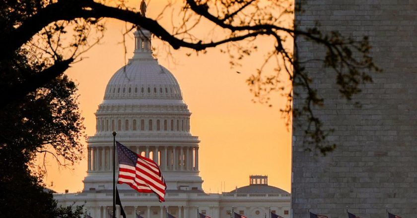 Amerikalılar federal hükümetin kapanması hakkında ne düşünüyor?