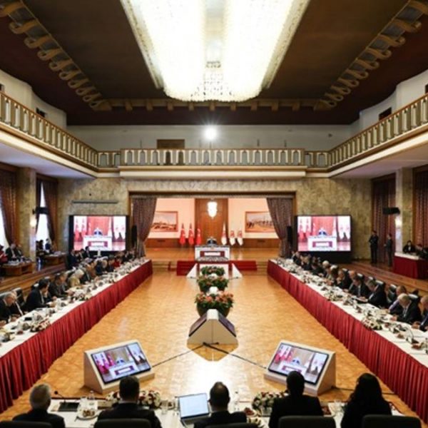 TBMM Başkanlığı duyurdu! Komisyon heyeti İmralı’ya gitti