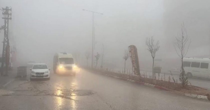 Besni’de sis tabakası yaşamı olumsuz etkiledi