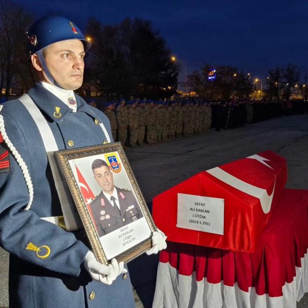 Korkut’ta Jandarma Komutanı Kablan, silah kazasında yaşamını yitirdi