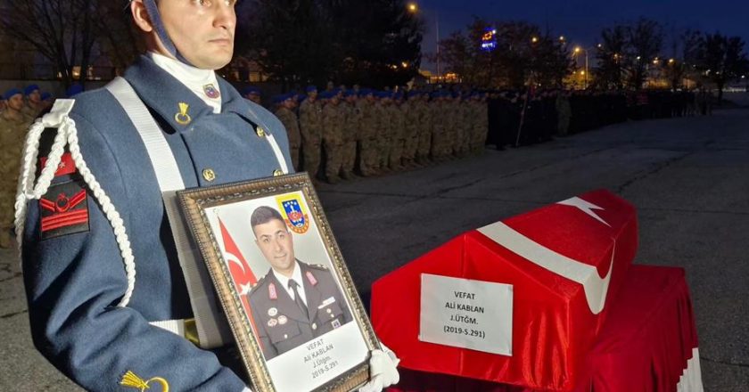 Korkut’ta Jandarma Komutanı Kablan, silah kazasında yaşamını yitirdi