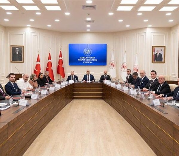 2026 Asgari Ücret Artışı İçin Gözler Toplantıda: Ne Zaman Yapılacak?